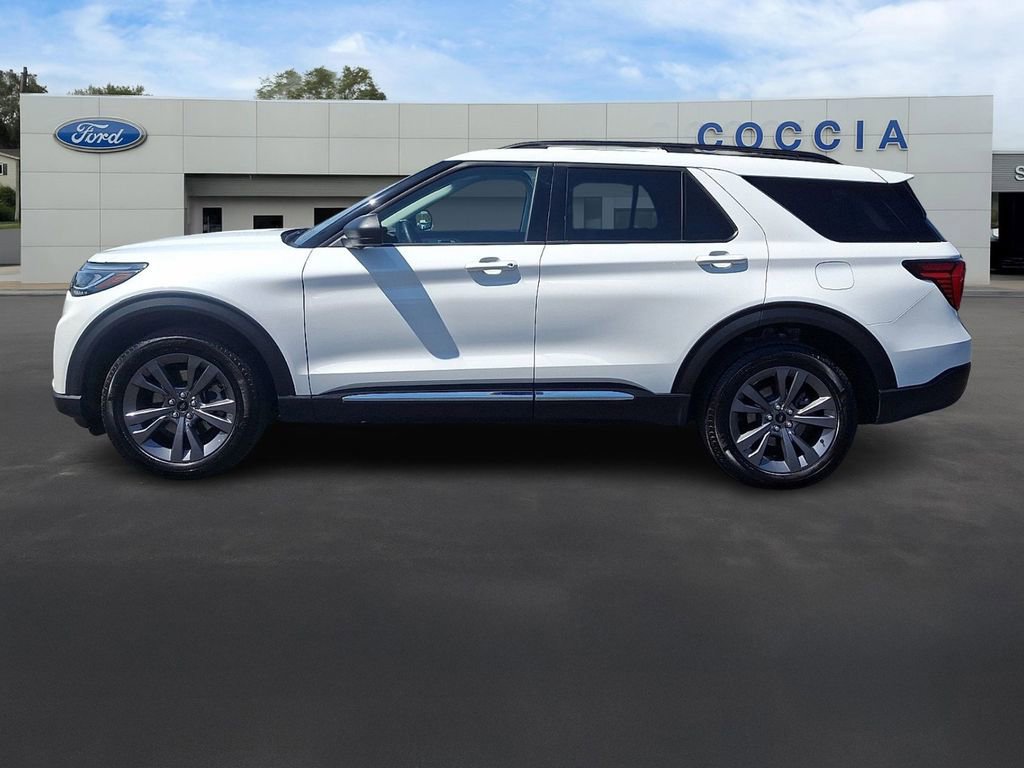 Certified 2025 Ford Explorer Active w/ Active Comfort Package AWD/4WD image 2