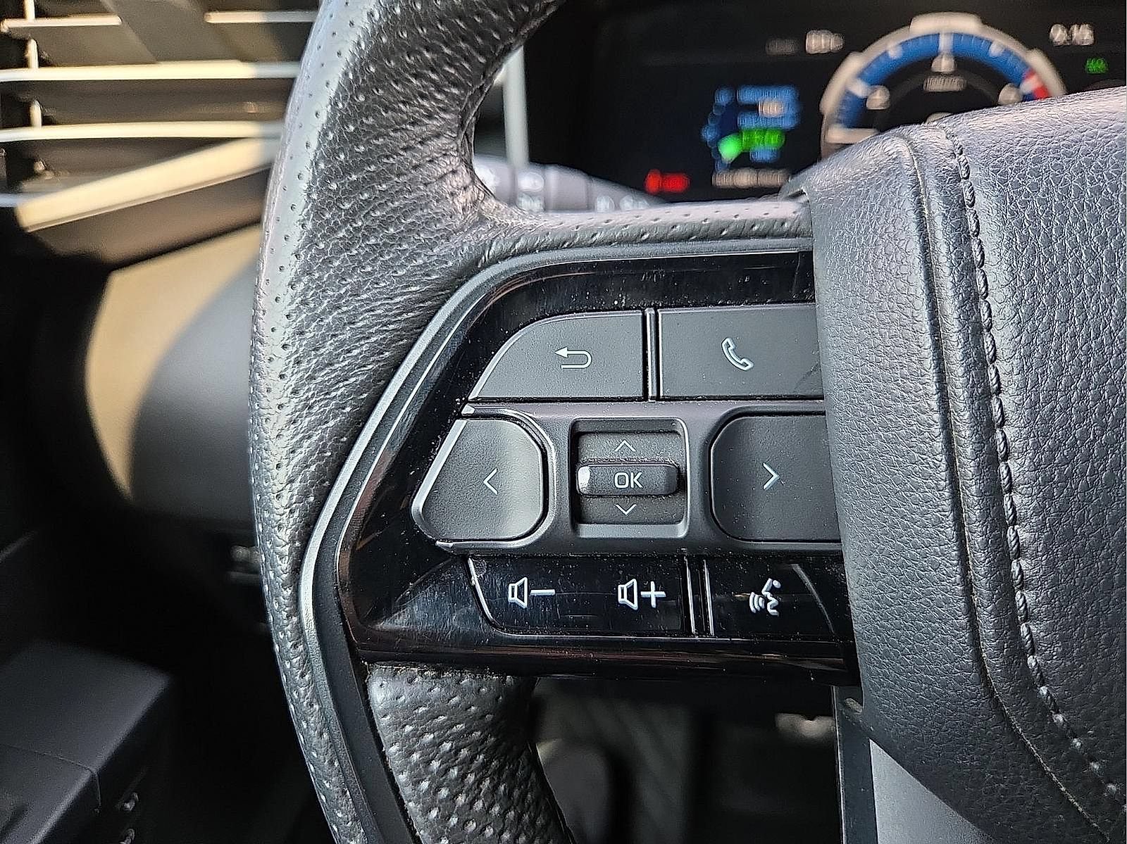 Used 2024 Toyota Tundra TRD Pro AWD/4WD image 19
