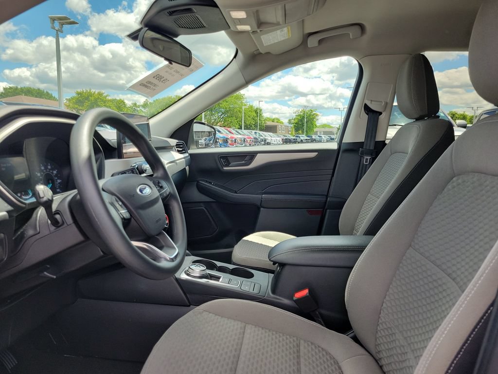 Certified 2022 Ford Escape SE FWD image 18