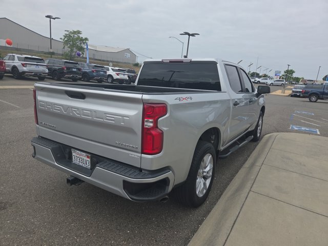 Used 2019 Chevrolet Silverado 1500 Custom w/ Trailering Package AWD/4WD image 5
