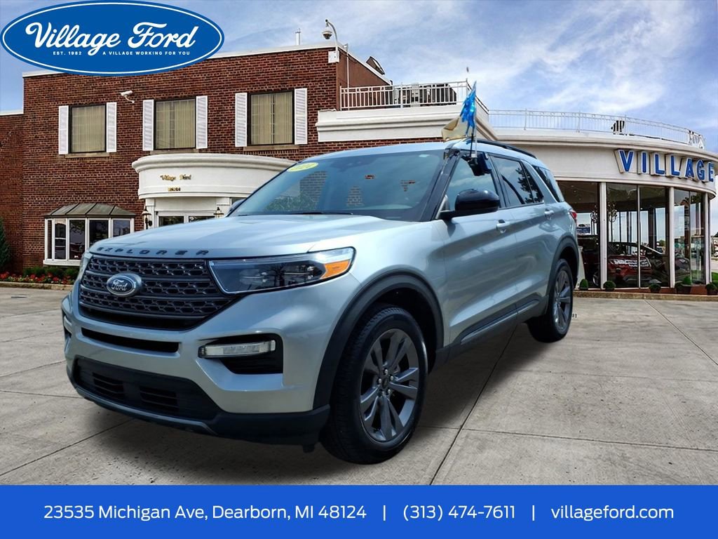 Certified 2024 Ford Explorer XLT w/ Equipment Group 202A