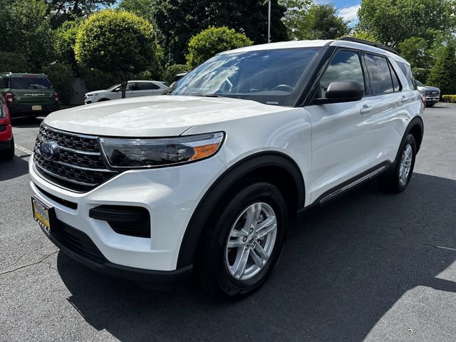 Certified 2024 Ford Explorer XLT AWD/4WD image 9