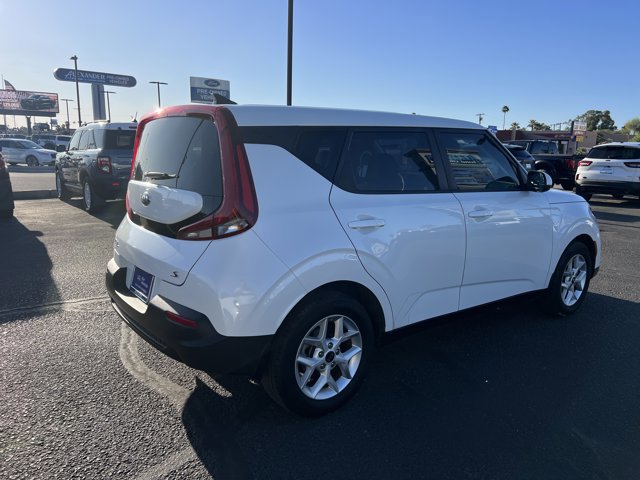 Used 2021 Kia Soul S FWD image 5