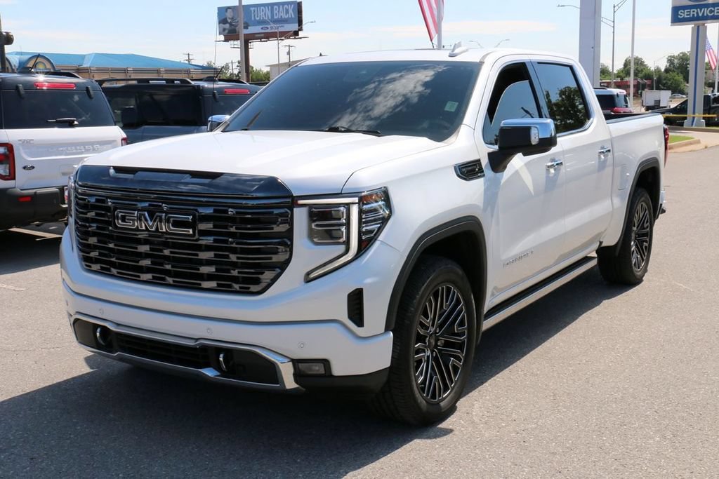 Used 2022 GMC Sierra 1500 Denali Ultimate AWD/4WD image 2