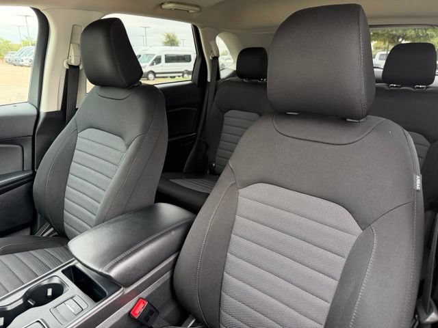 Certified 2024 Ford Edge SE w/ Black Appearance Package AWD/4WD image 11