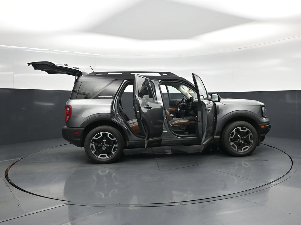 Certified 2022 Ford Bronco Sport Outer Banks w/ Tech Package AWD/4WD image 5