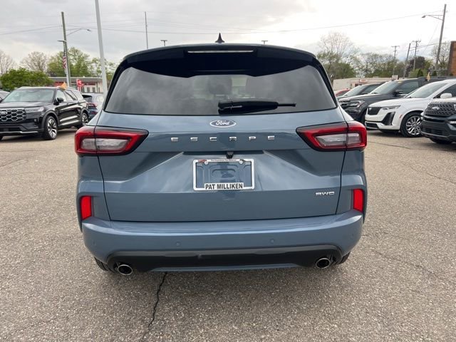 Certified 2024 Ford Escape ST-Line w/ Tech Pack #1 AWD/4WD image 6