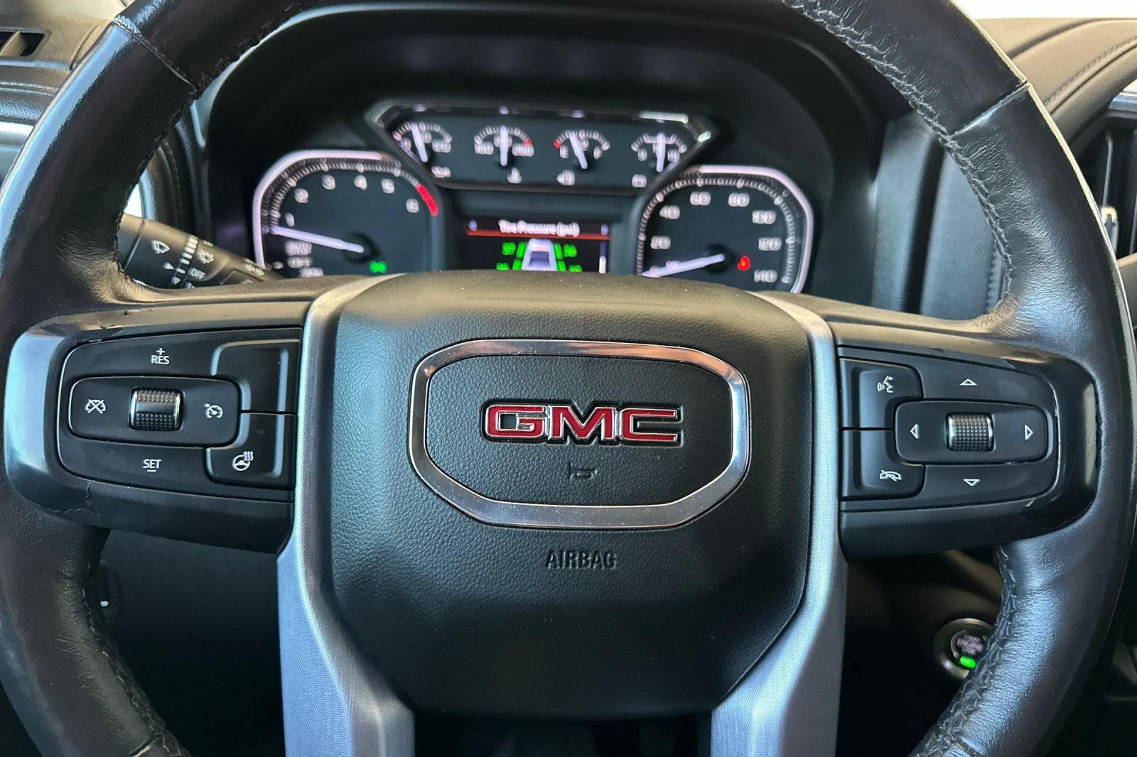 Used 2020 GMC Sierra 1500 Elevation w/ Elevation Value Package AWD/4WD image 23