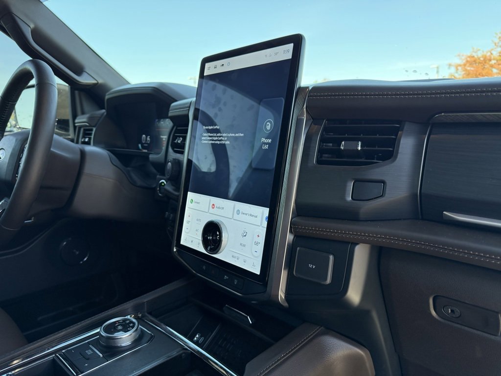 Certified 2024 Ford Expedition King Ranch image 34
