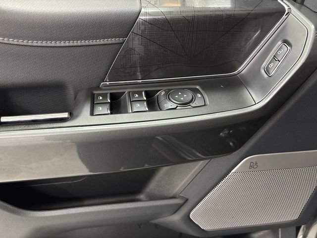 Certified 2022 Ford F150 XLT w/ Equipment Group 302A High image 5