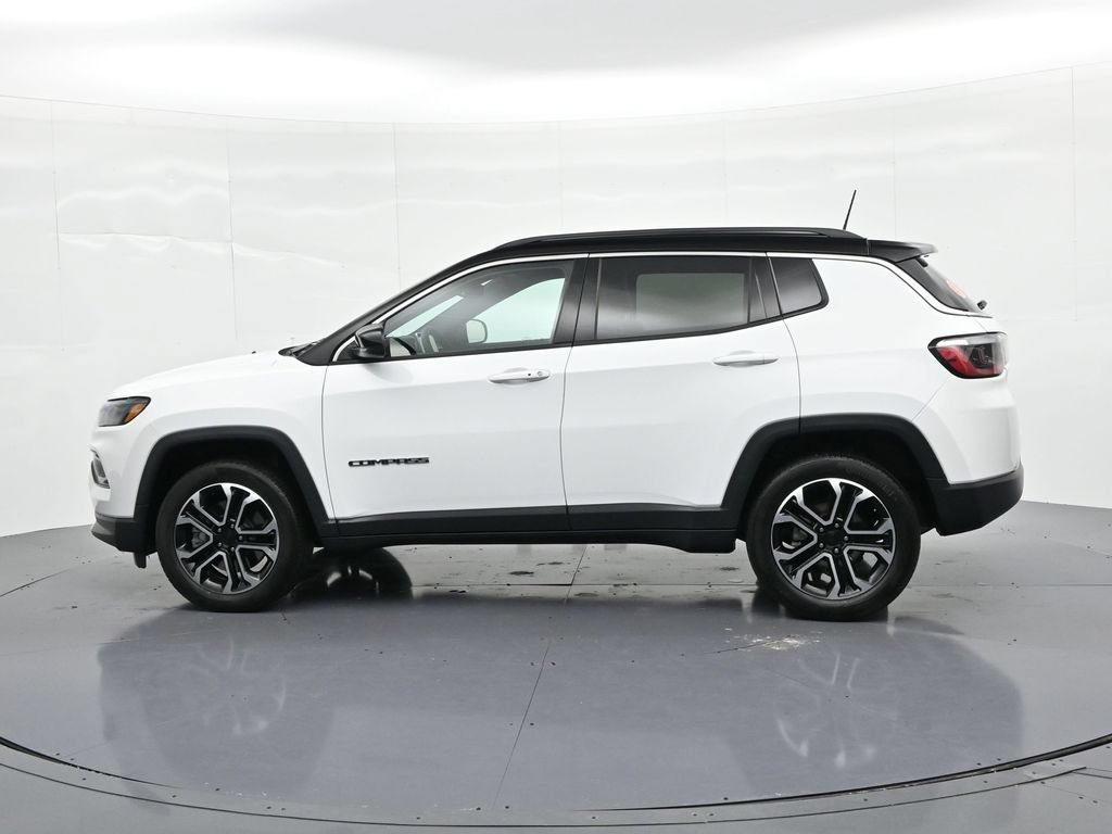 Used 2023 Jeep Compass Limited AWD/4WD image 9