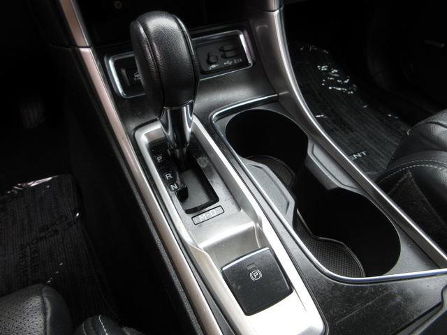 Used 2020 Subaru Ascent Limited w/ Technology Package image 22