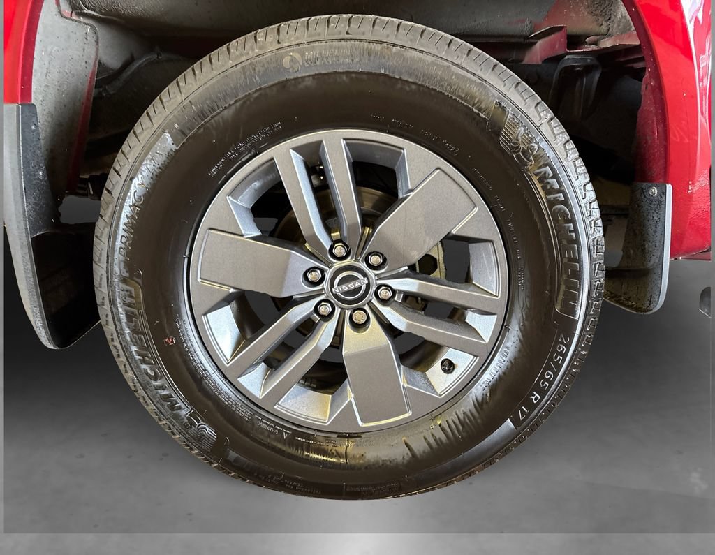 Used 2025 Nissan Frontier SV AWD/4WD image 20
