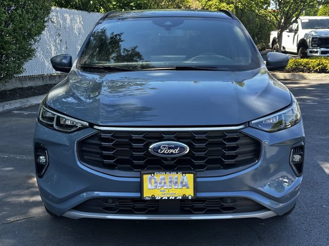 Certified 2023 Ford Escape ST-Line Elite w/ Premium Technology Package AWD/4WD image 2