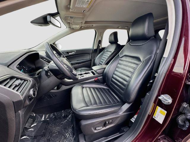 Certified 2024 Ford Edge SEL w/ Convenience Package AWD/4WD image 17