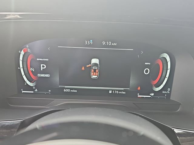 Used 2025 Nissan Pathfinder Platinum image 20