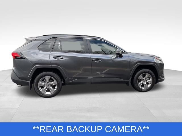 Used 2023 Toyota RAV4 XLE image 5