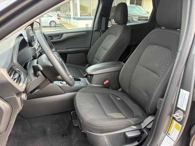 Certified 2025 Ford Escape Active AWD/4WD image 19