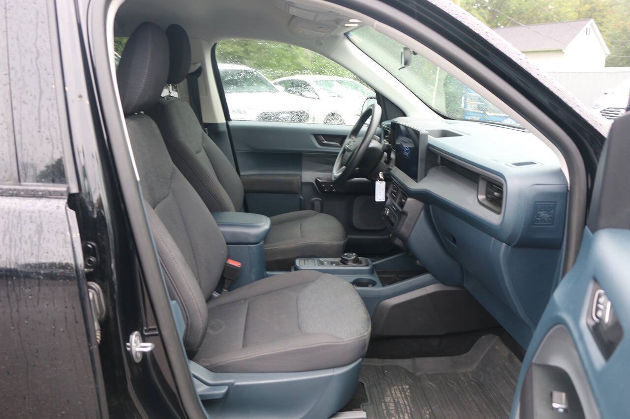 Certified 2025 Ford Maverick XL FWD image 24