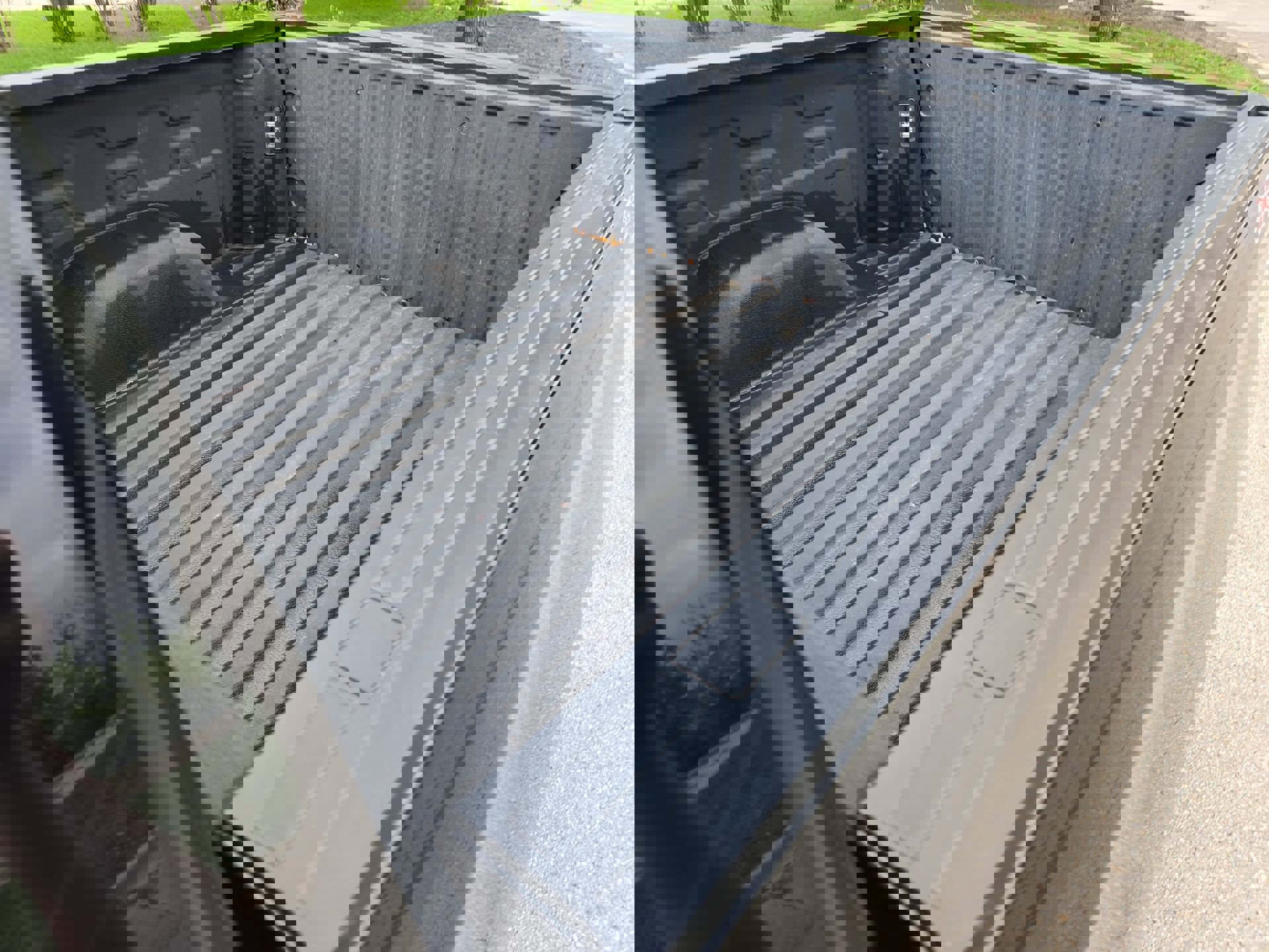 Used 2022 Chevrolet Silverado 1500 Custom image 21