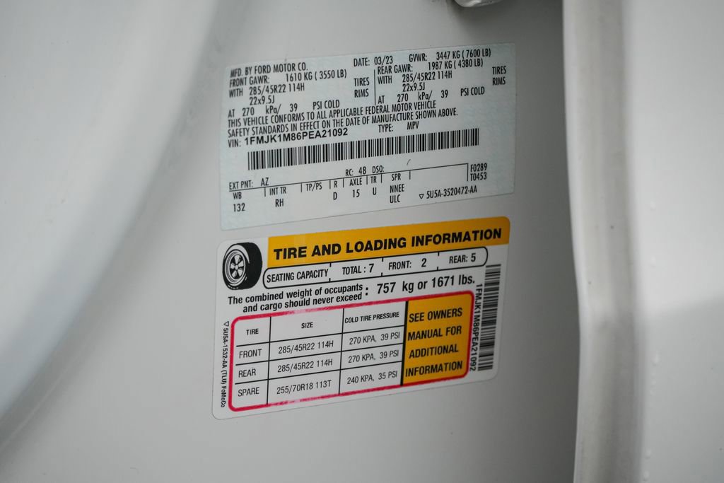 Certified 2023 Ford Expedition Max Platinum image 34