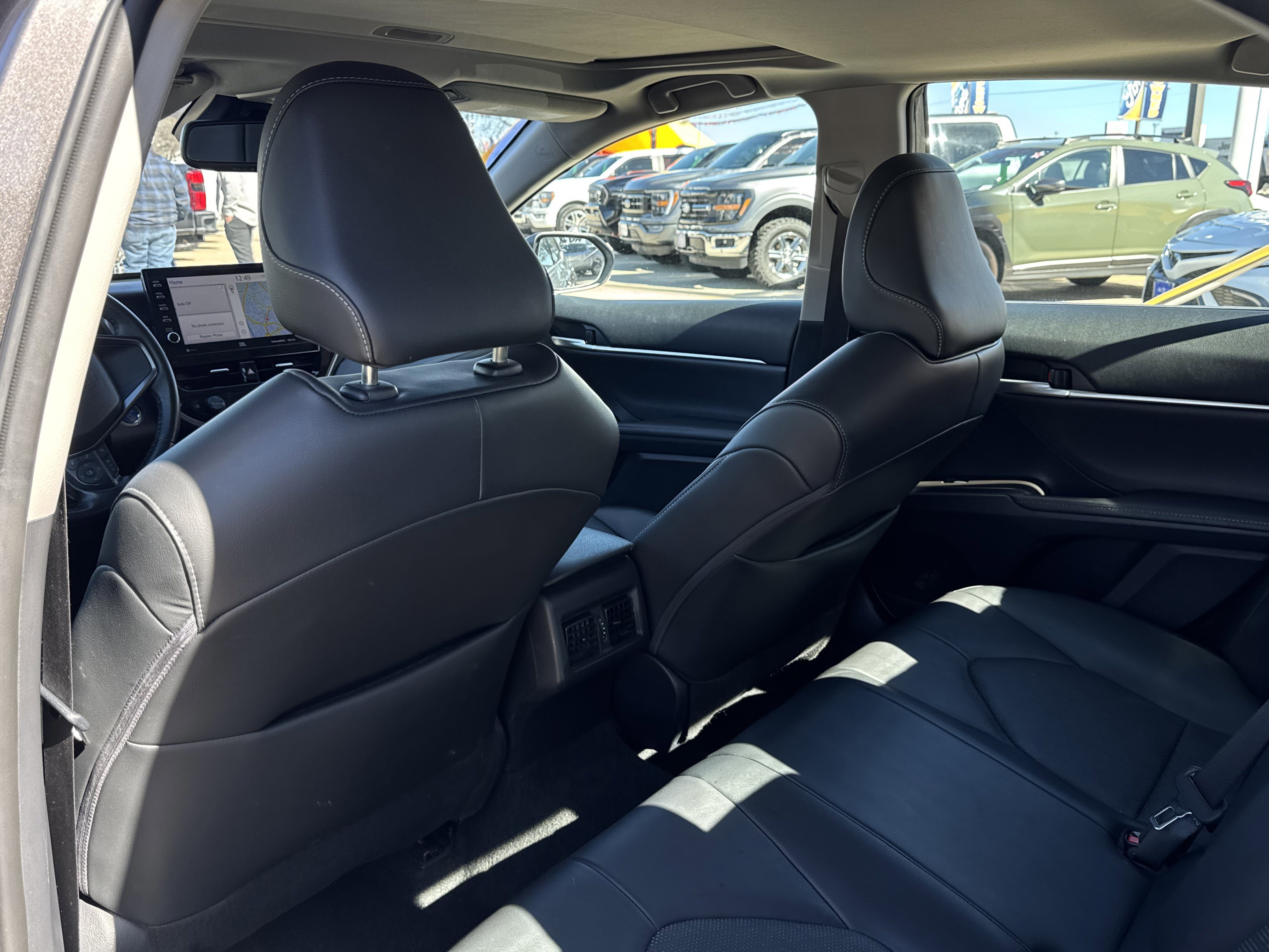 Used 2023 Toyota Camry XSE image 10