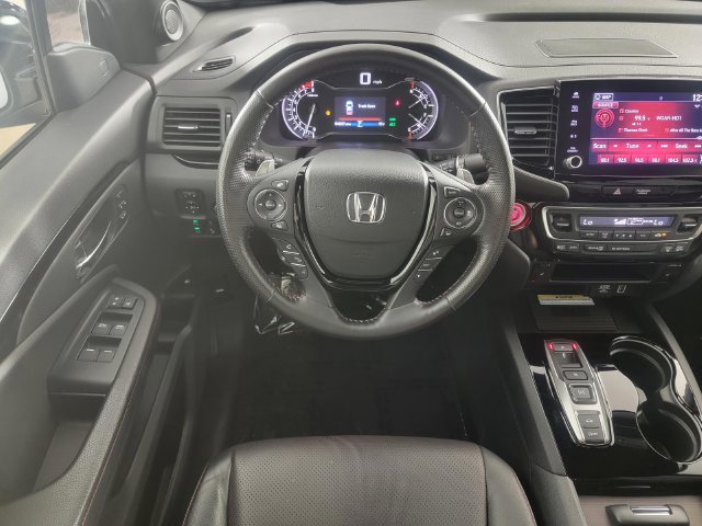 Used 2023 Honda Ridgeline Black Edition image 25
