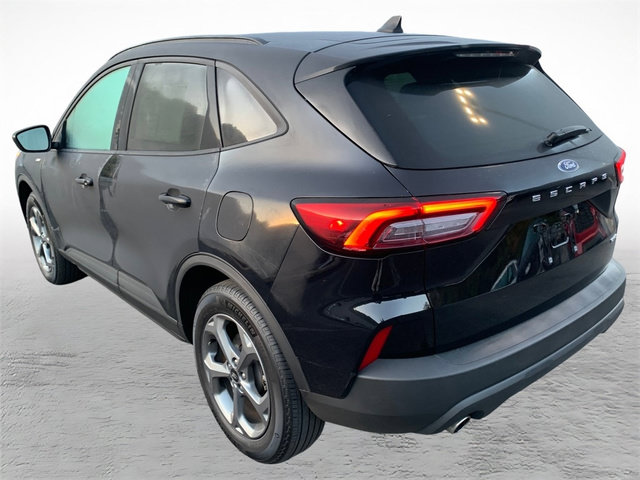 Certified 2025 Ford Escape ST-Line AWD/4WD image 4