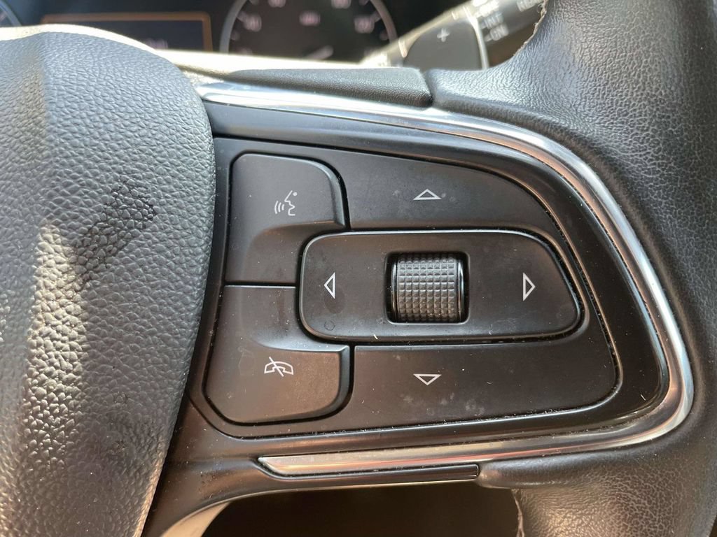 Used 2021 Buick Envision Preferred FWD image 25