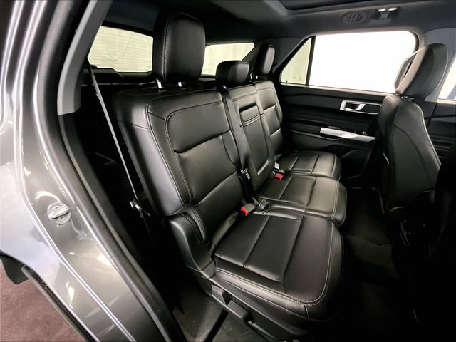 Certified 2023 Ford Explorer XLT w/ Equipment Group 202A AWD/4WD image 26
