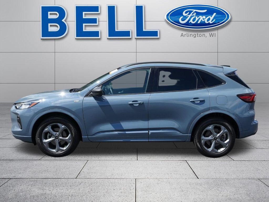 Certified 2024 Ford Escape ST-Line w/ Tech Pack #1 AWD/4WD image 7