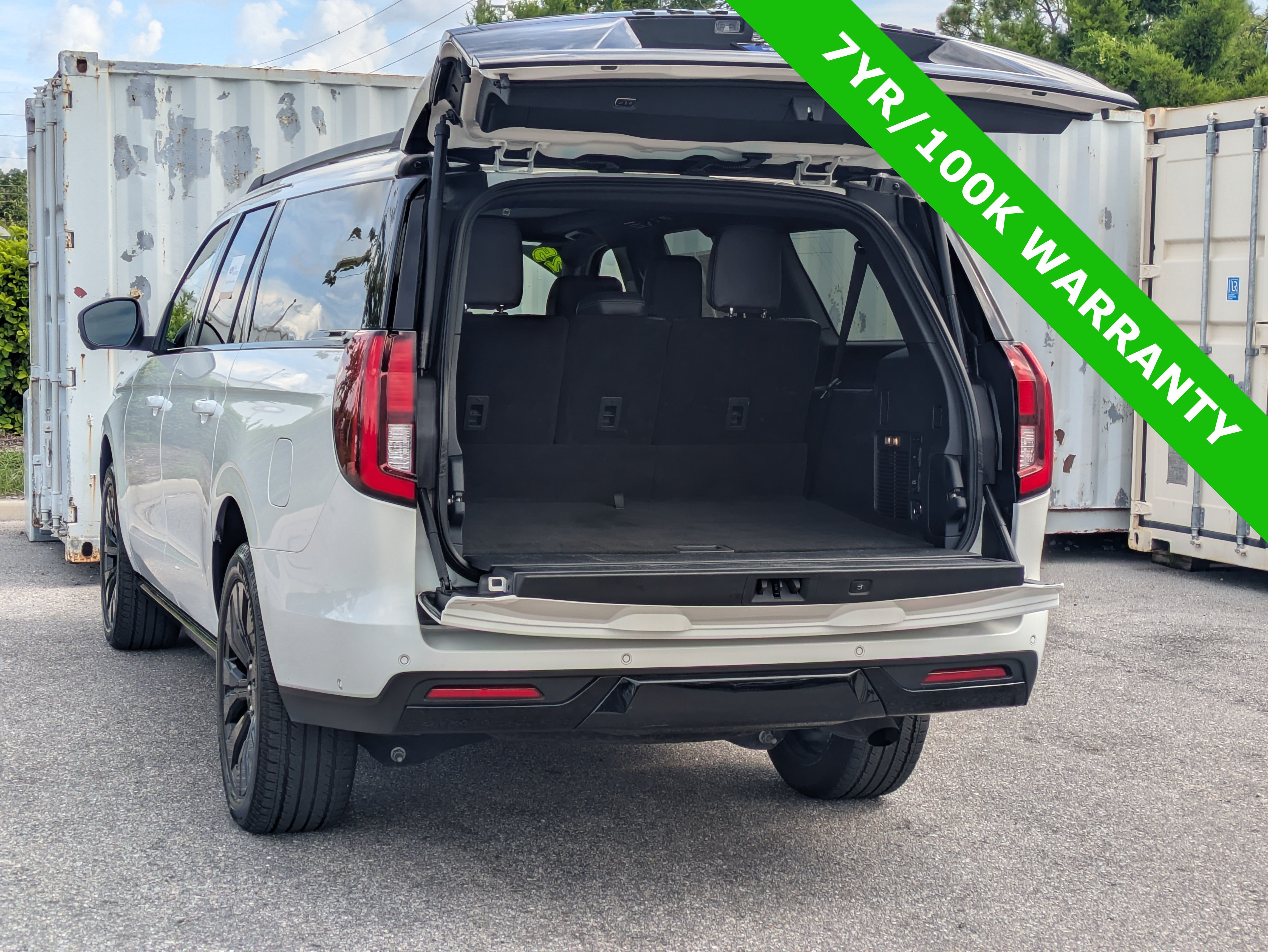 Certified 2025 Ford Expedition Max Platinum w/ Stealth Appearance Package AWD/4WD image 14