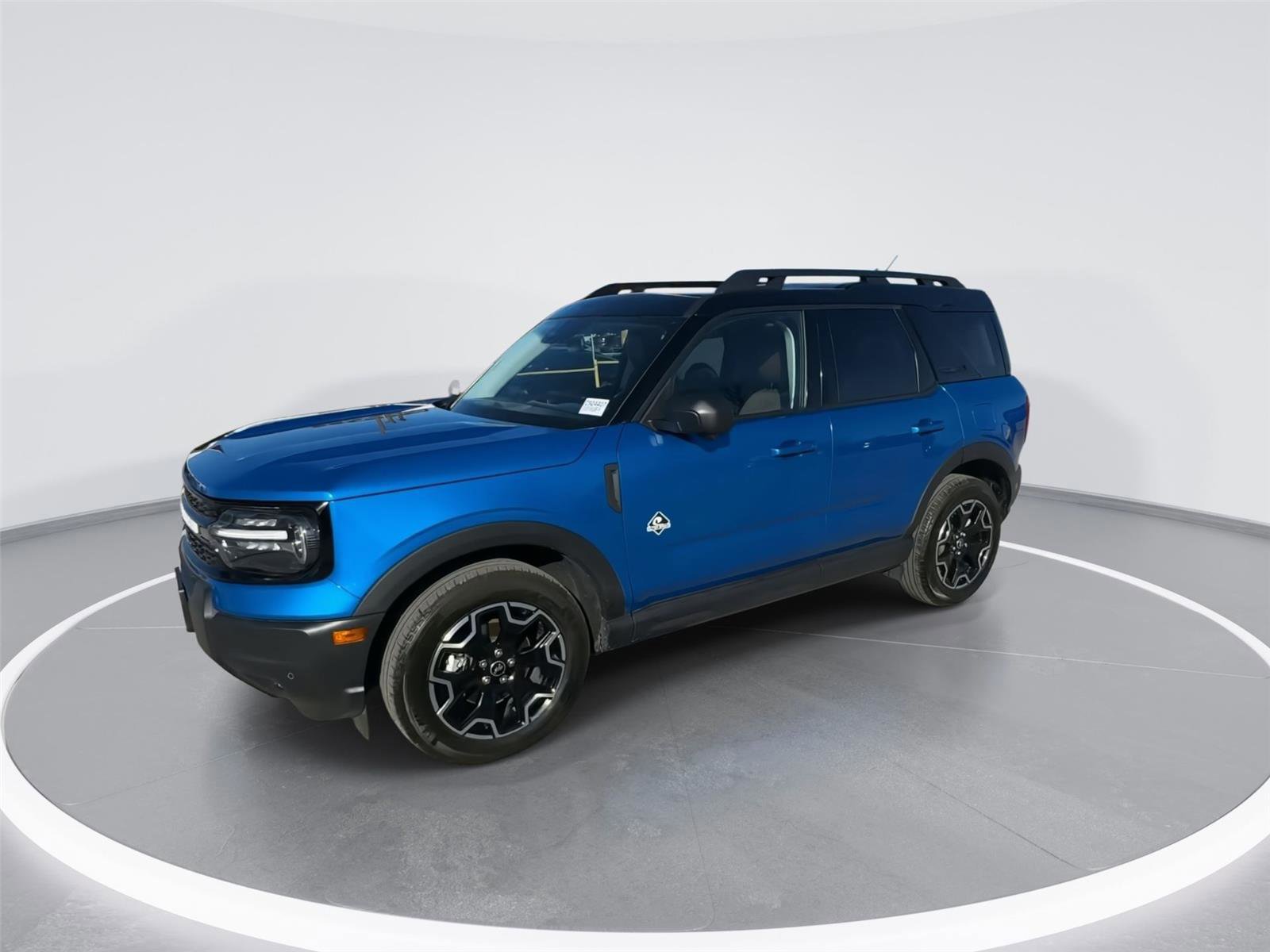 Certified 2025 Ford Bronco Sport Outer Banks w/ Outer Banks Tech Package+ image 8