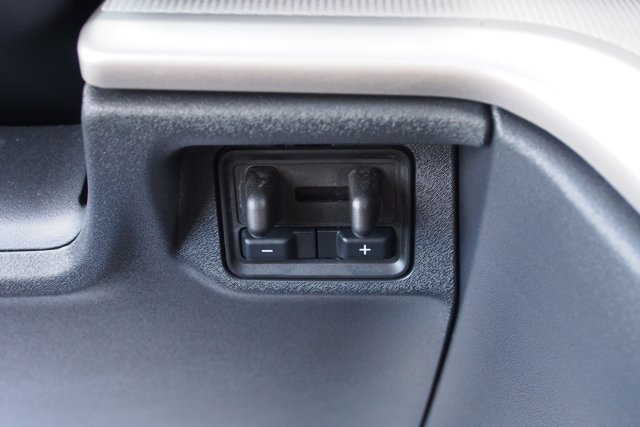 Certified 2025 Ford Expedition Max Active image 26