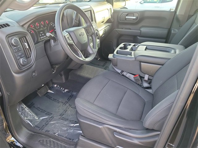 Used 2020 Chevrolet Silverado 1500 Custom Trail Boss w/ Custom Convenience Package image 3