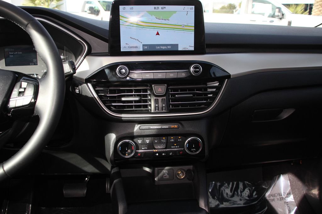 Certified 2022 Ford Escape SE w/ Convenience Package FWD image 18