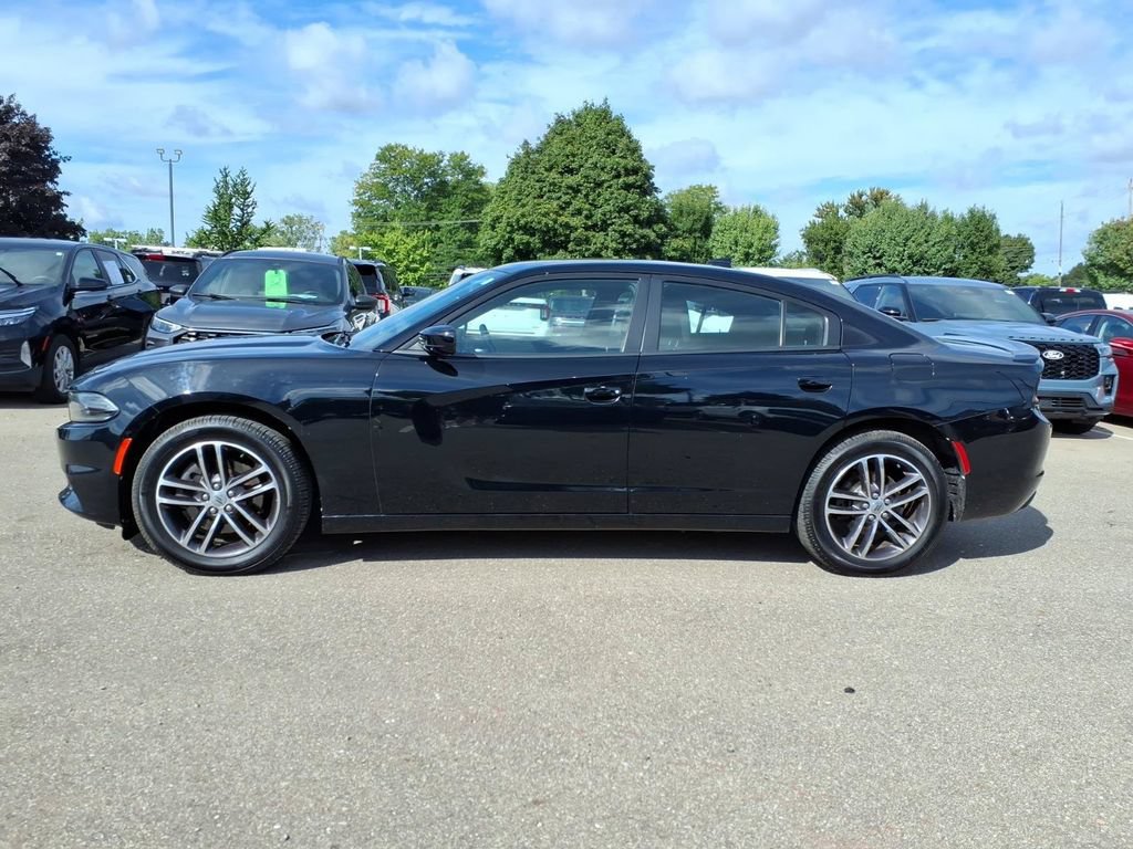 Used 2019 Dodge Charger SXT w/ Driver Confidence Group AWD/4WD image 2