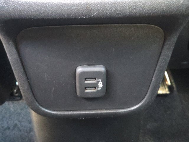 Used 2020 Chevrolet Equinox LT FWD image 19