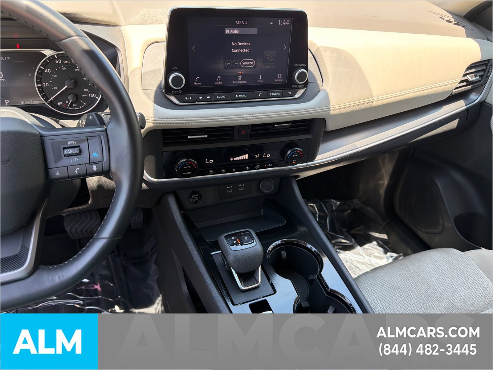 Used 2025 Nissan Rogue SV FWD image 32