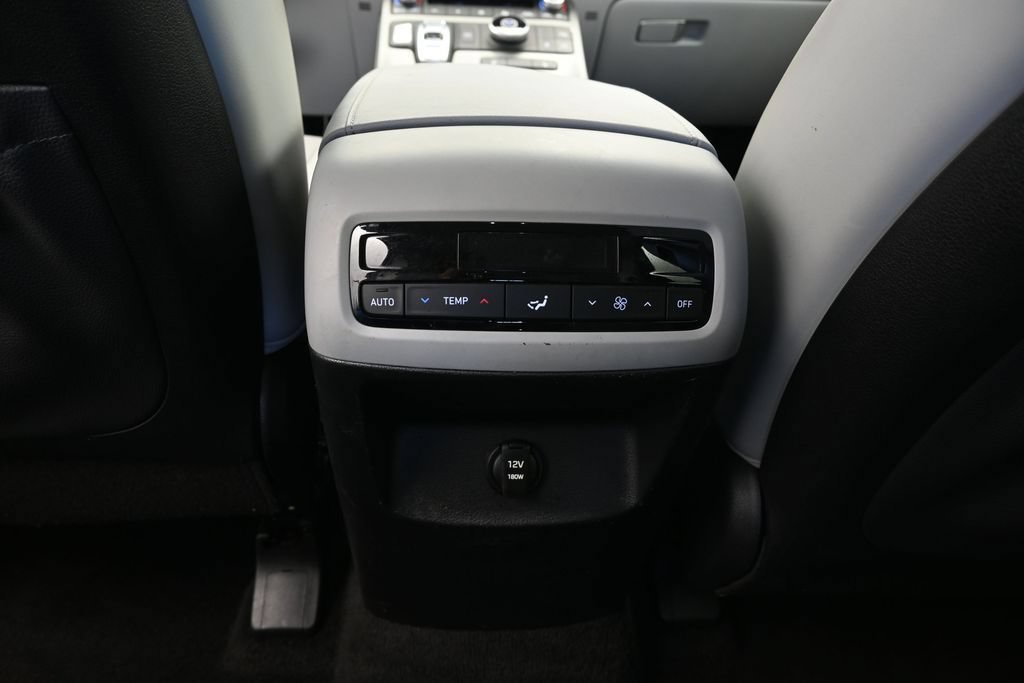 Used 2024 Hyundai Palisade SEL FWD image 19