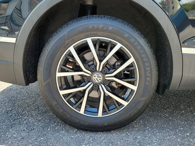 Used 2021 Volkswagen Tiguan SE FWD image 6