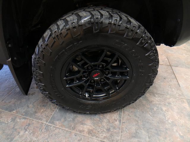 Used 2020 Toyota Tacoma TRD Pro AWD/4WD image 9