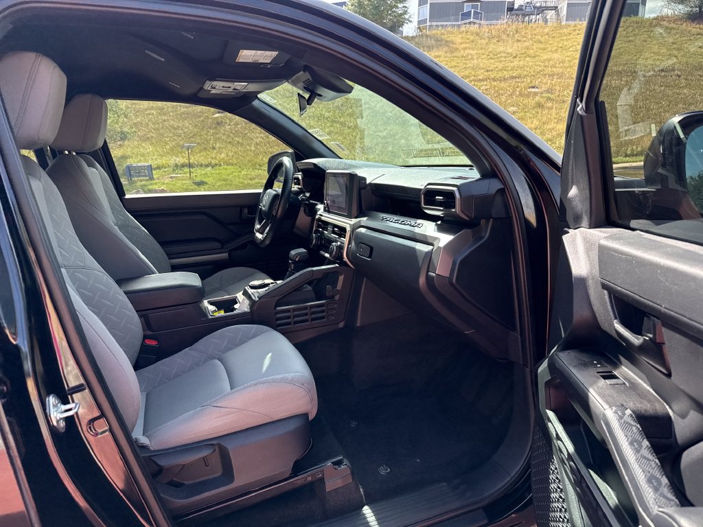 Used 2026 Toyota Tacoma SR5 AWD/4WD image 29