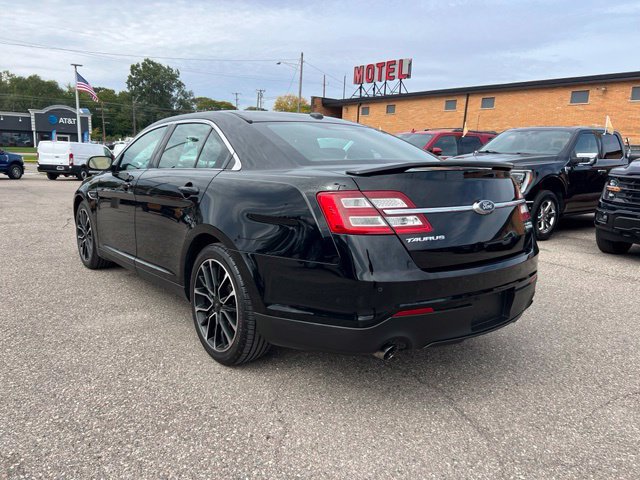 Certified 2018 Ford Taurus SHO AWD/4WD image 6