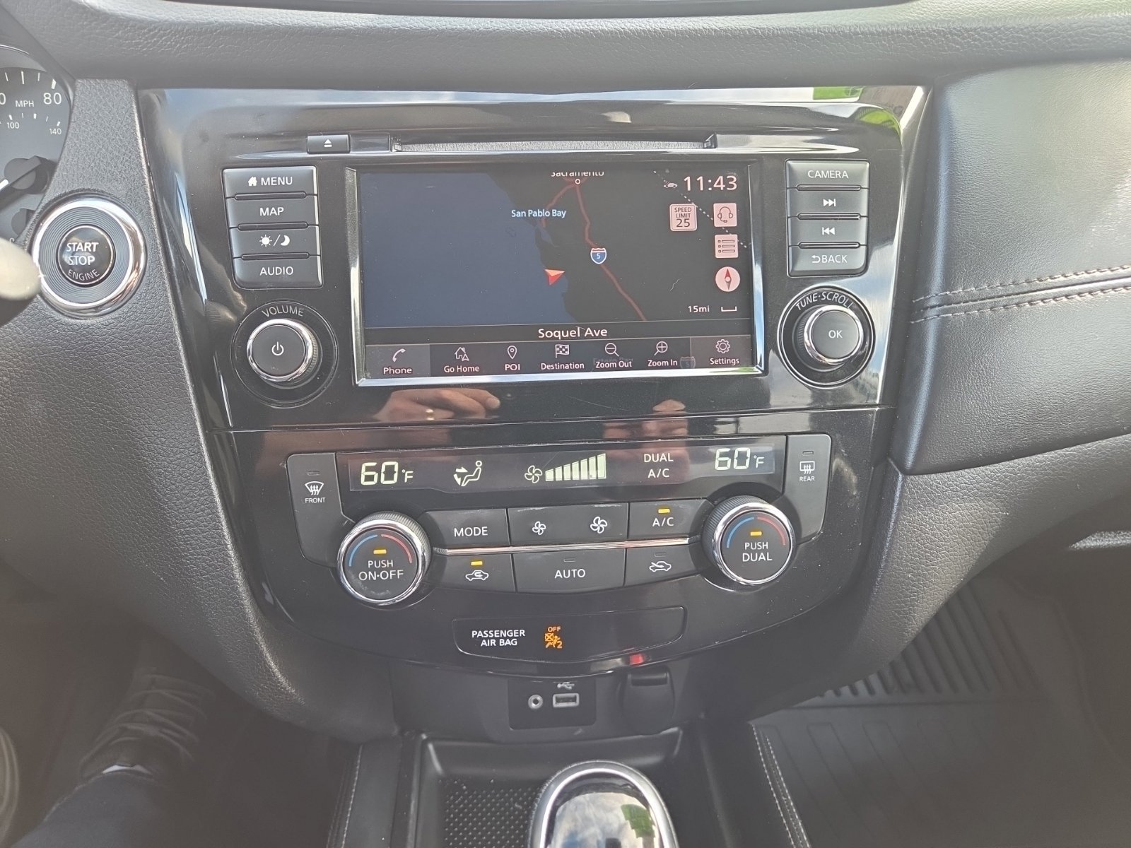 Used 2018 Nissan Rogue SL AWD/4WD image 21