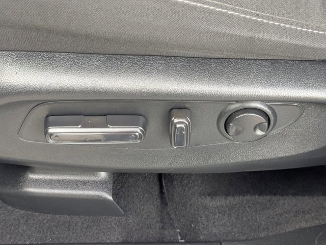 Used 2023 Honda CR-V EX image 18