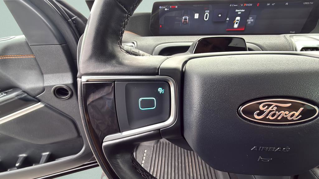 Certified 2025 Ford Expedition Tremor AWD/4WD image 27