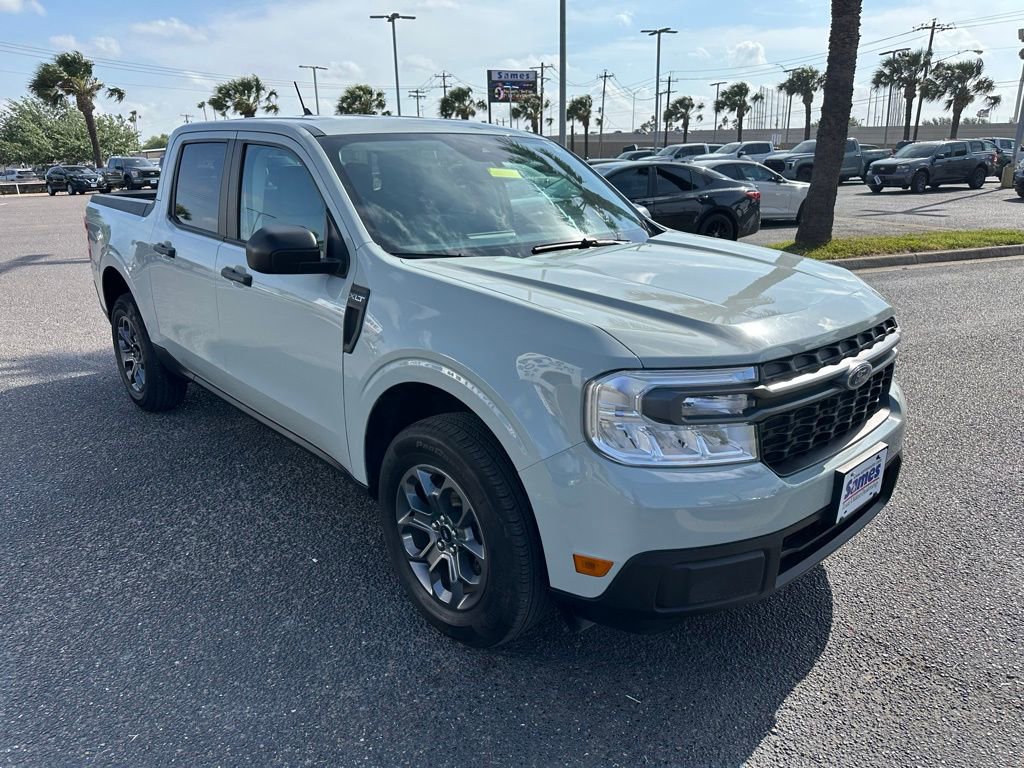 Certified 2022 Ford Maverick XLT FWD image 5