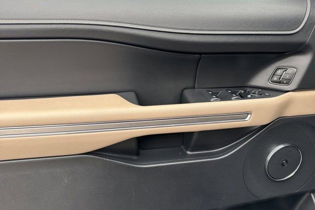 Certified 2023 Ford Expedition Max Limited image 12