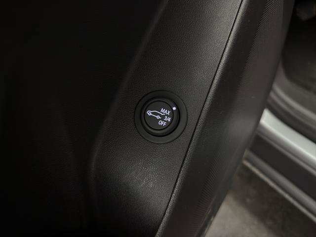 Used 2024 Chevrolet Equinox LT image 15